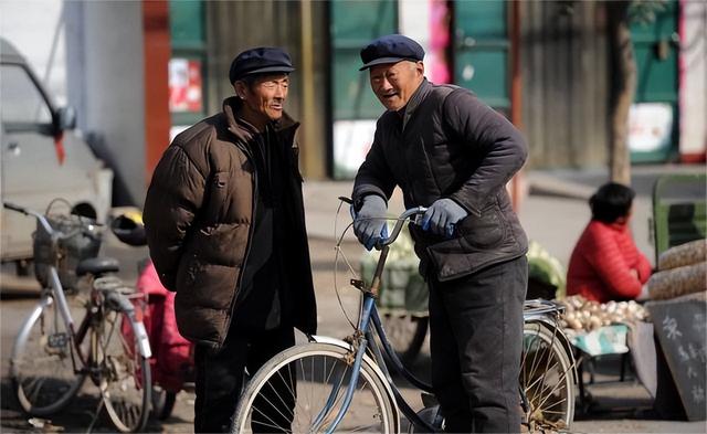 20230813043736469 - “人到六十，两不交，两不碰”，只要能做到，生活就会变得更美好