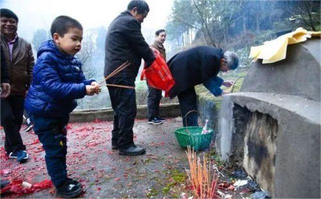 20240110114826542 - 春节将至，这是祭祖的日子，你知道还有哪些节日也是祭祖的吗？