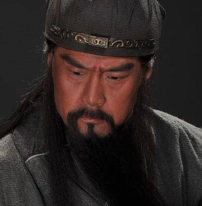 关羽生性狂妄自大 曹操为什么还如此欣赏关羽 frc 428e0640758233d080b8804792fc76ed - 关羽生性狂妄自大 曹操为什么还如此欣赏关羽