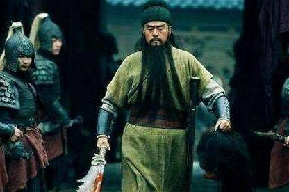 关羽生性狂妄自大 曹操为什么还如此欣赏关羽 frc f11b51de5941e1f7663410bcbd3c23bf - 关羽生性狂妄自大 曹操为什么还如此欣赏关羽